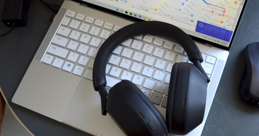 Sony’s best noise-canceling headphones got a big discount